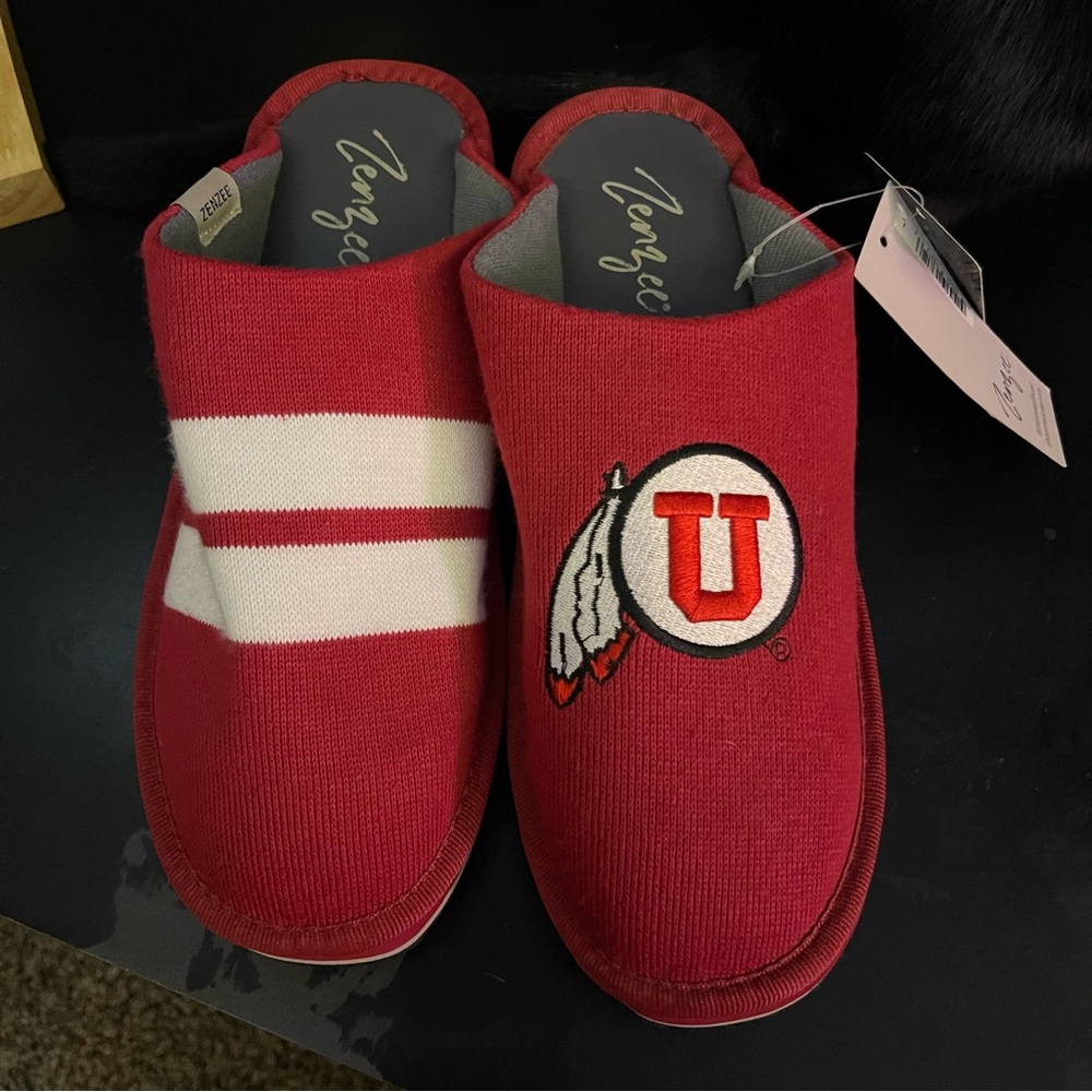 NWT Utah Utes Platform Slippers